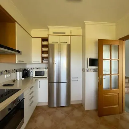 Charneca, Jardin Y Mar *