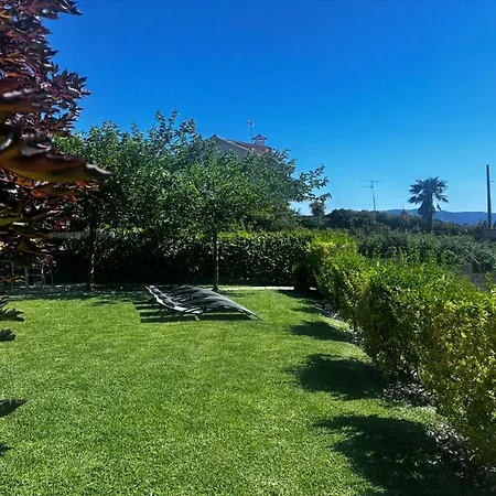 Charneca, Jardin Y Mar